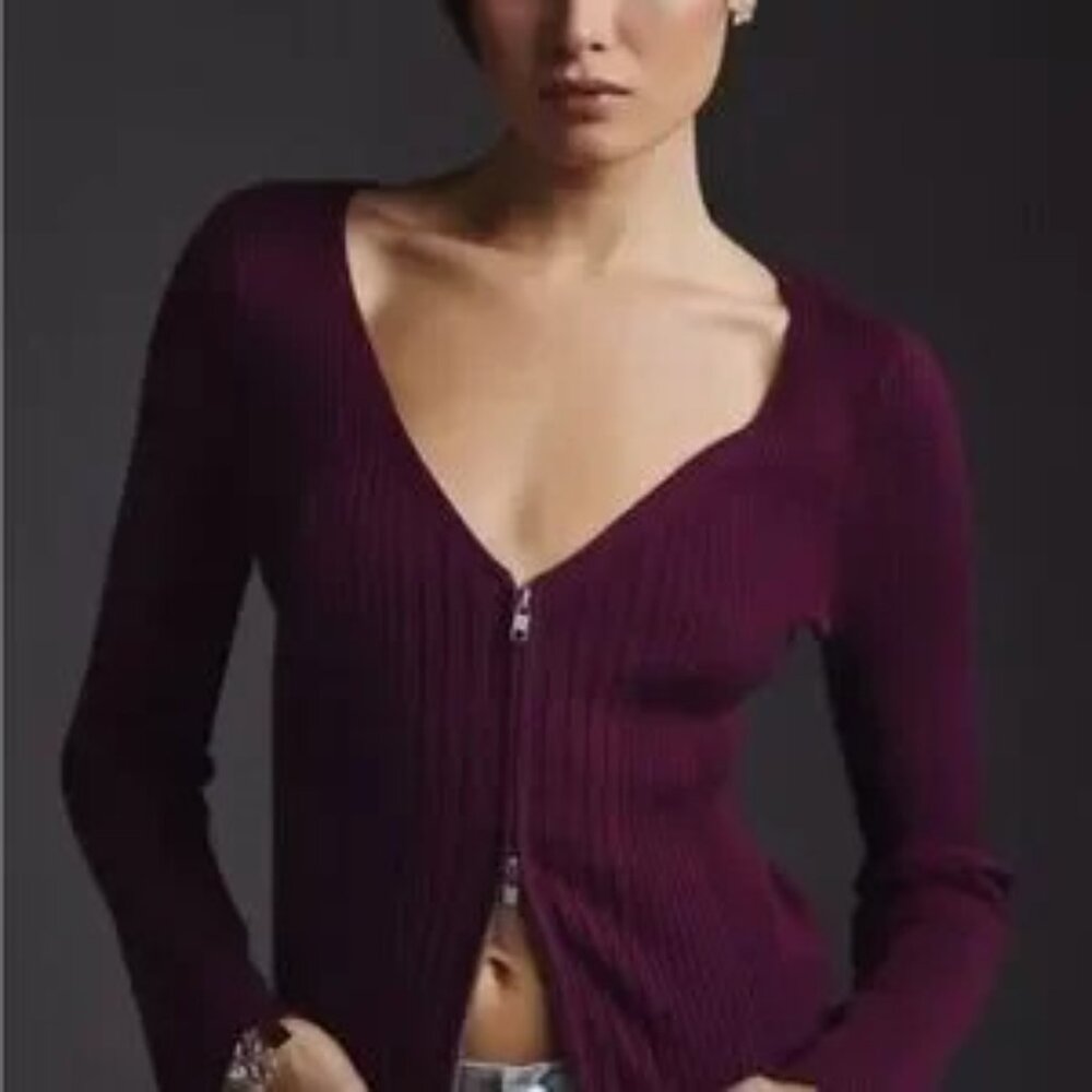 EUC Anthropologie Maeve Sweater Plum Long Flare Sleeve